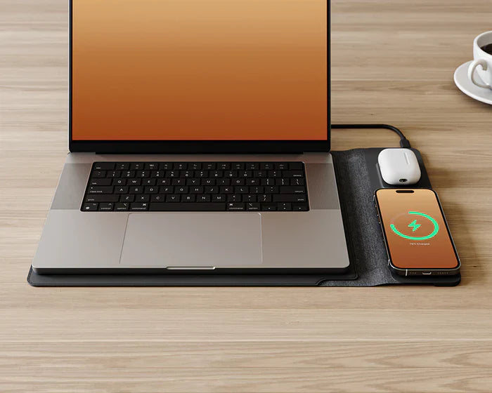 4-in-1 Laptop Sleeve with Wireless Charging